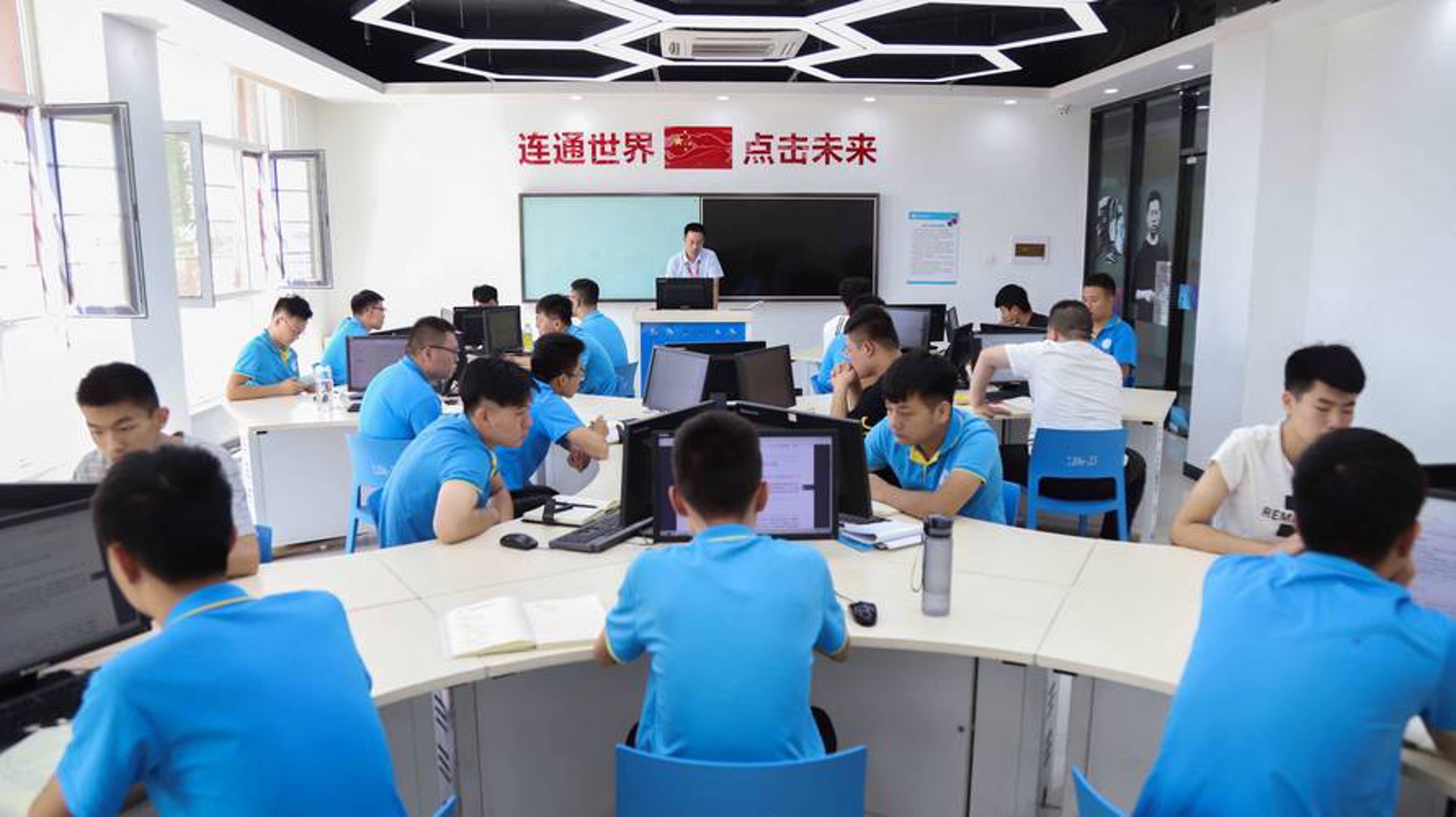 软件定制开发：紧跟信息化时代的脚步